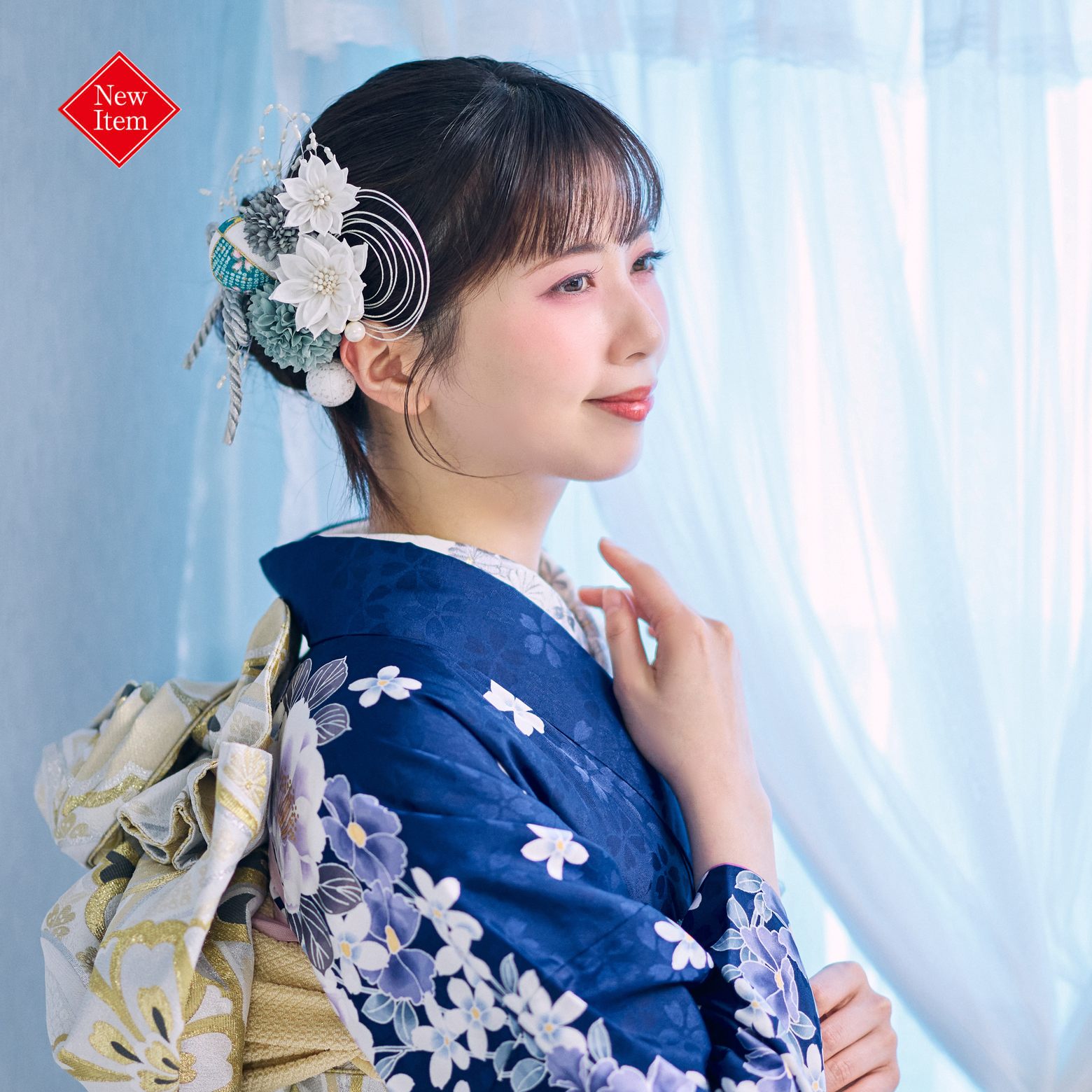 月下美人 白 モデル着用